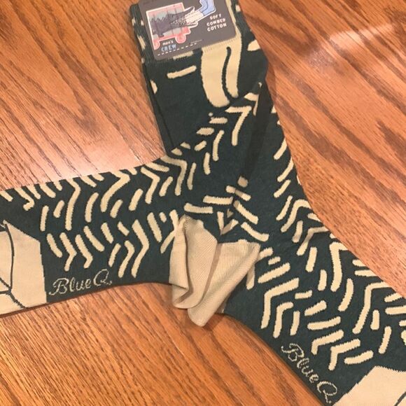 Blue Q Mens Cotton Crew Socks ”Inside Sucks” Camping - Picture 2 of 6